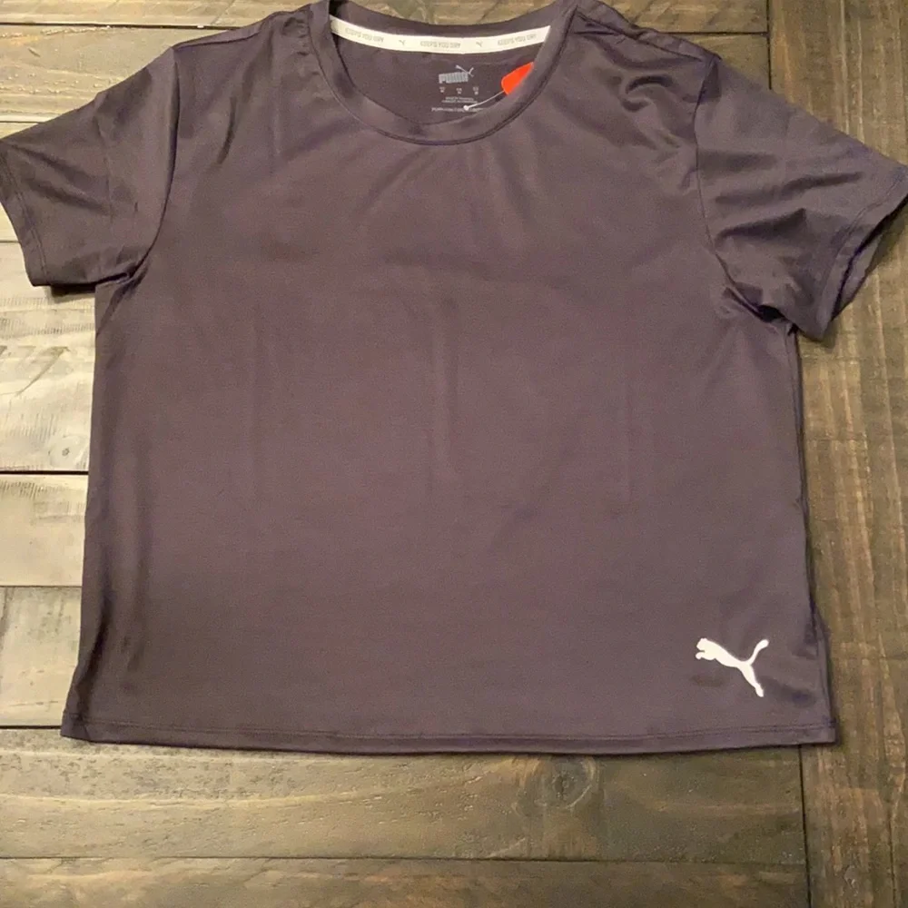 Puma Women’s Power High Waist Leggings & Puma Cropped Short Sleeve Tee - Picture 3 of 9